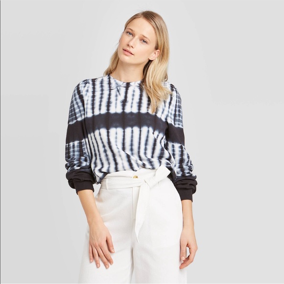 NWOT Women’s puff sleeve crewneck tiedye sweatshirt - Picture 5 of 6